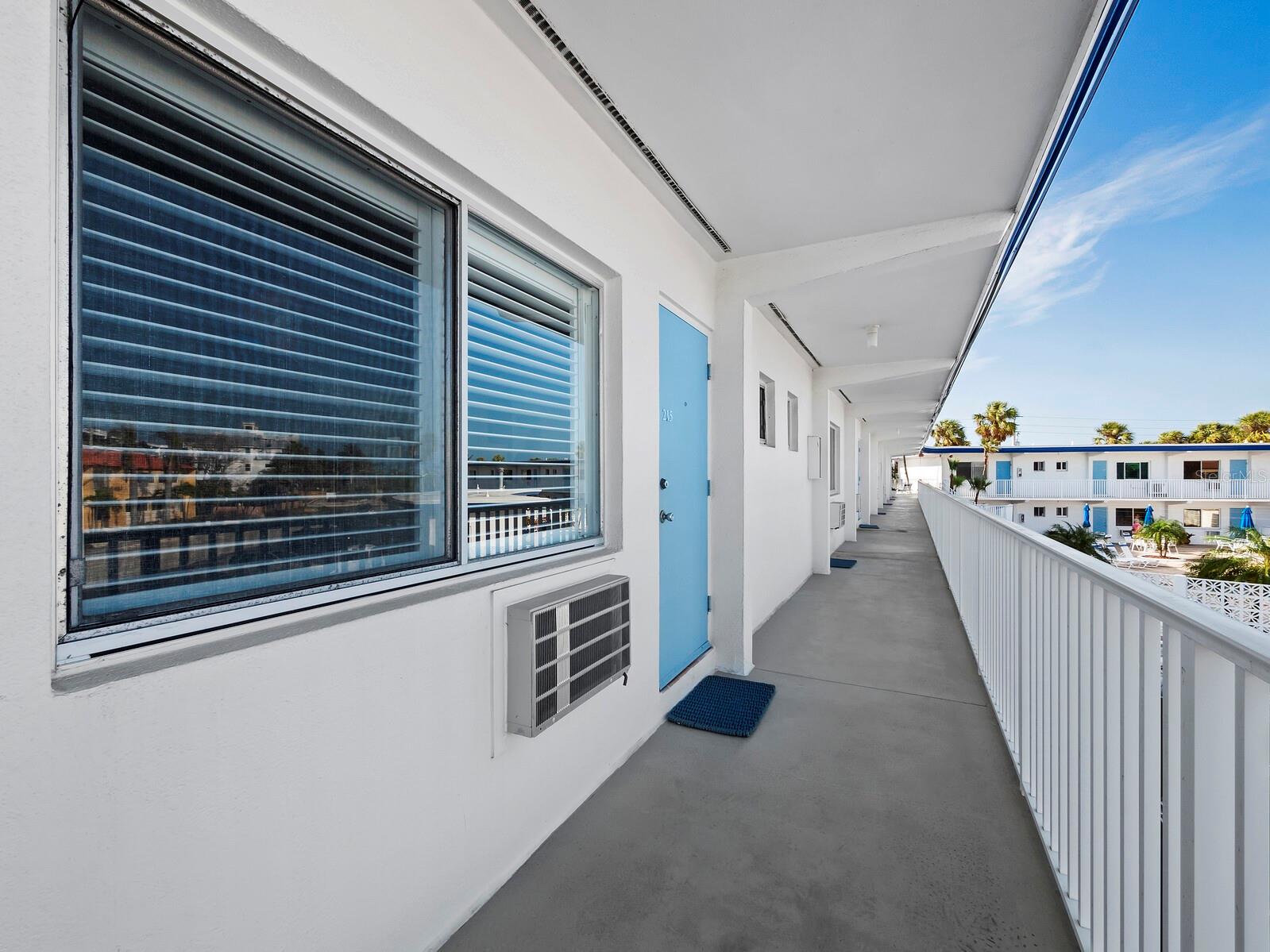 475 BENJAMIN FRANKLIN DRIVE, #215, Sarasota, FL 34236 475 BENJAMIN FRANKLIN DRIVE, #215, Sarasota, FL 34236