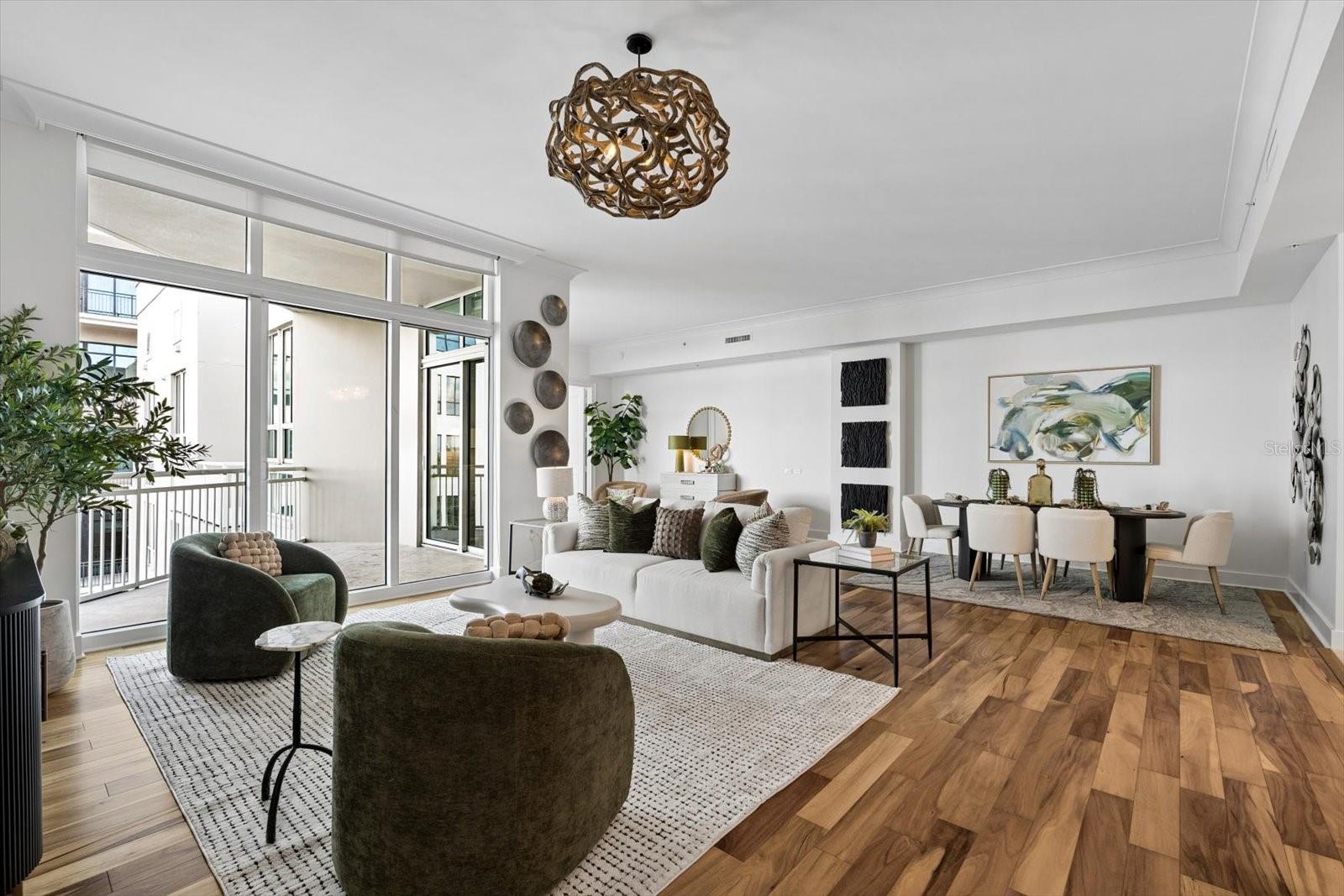 Living room/ dining combo