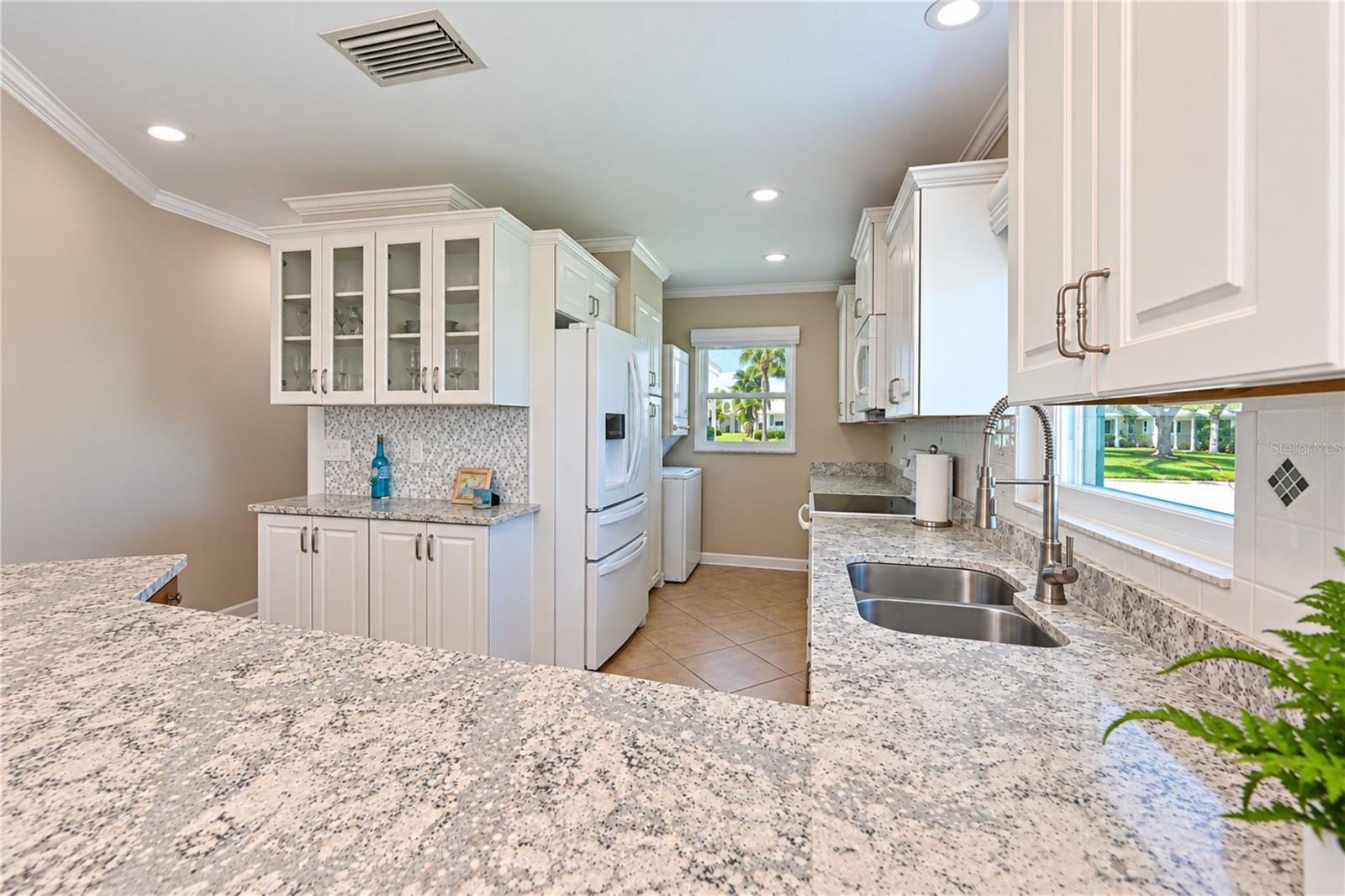 9413 CONCORD CIRCLE, Bradenton, FL 34210