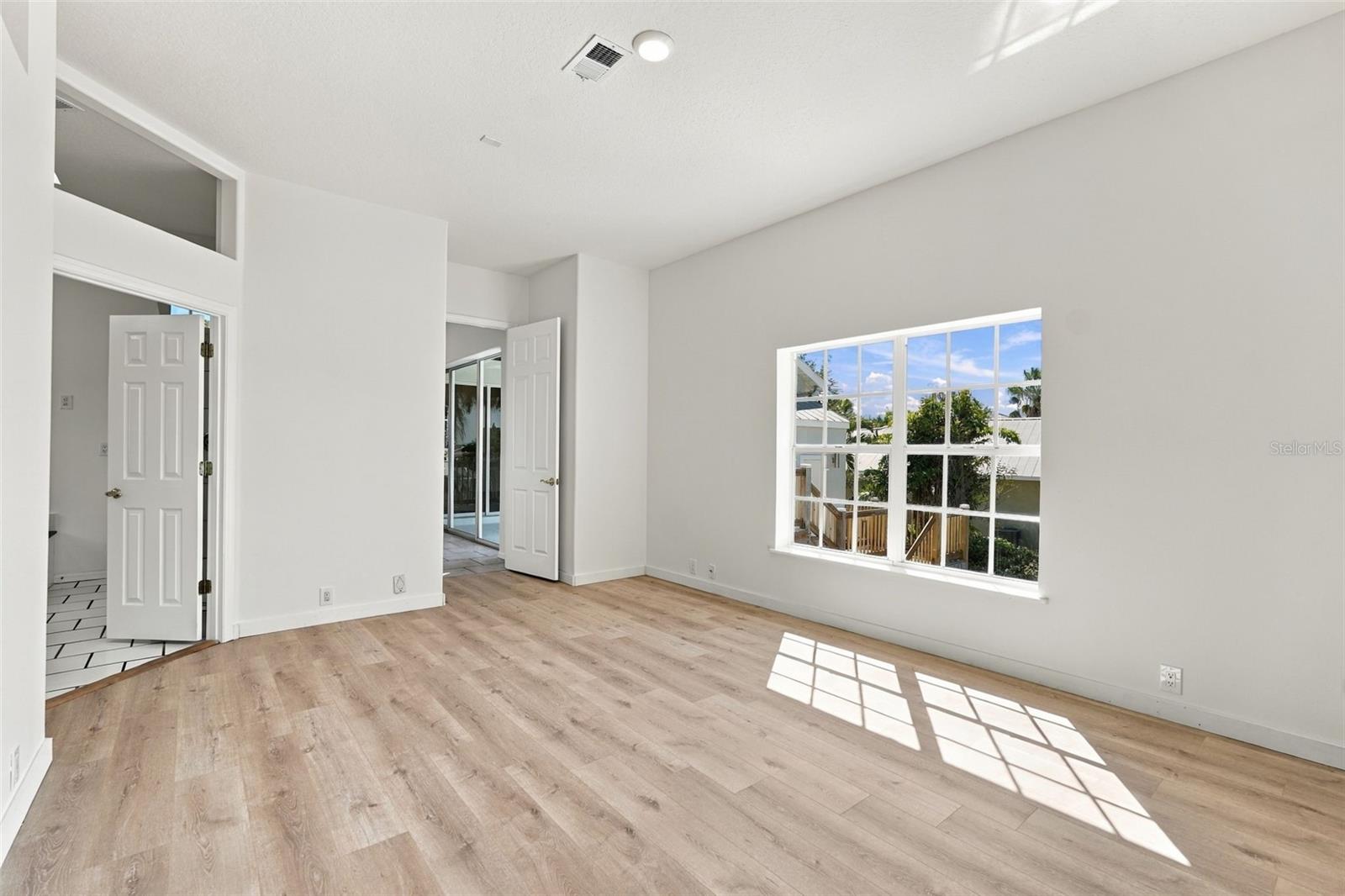 349 DOLPHIN SHORES CIRCLE, Nokomis, FL 34275