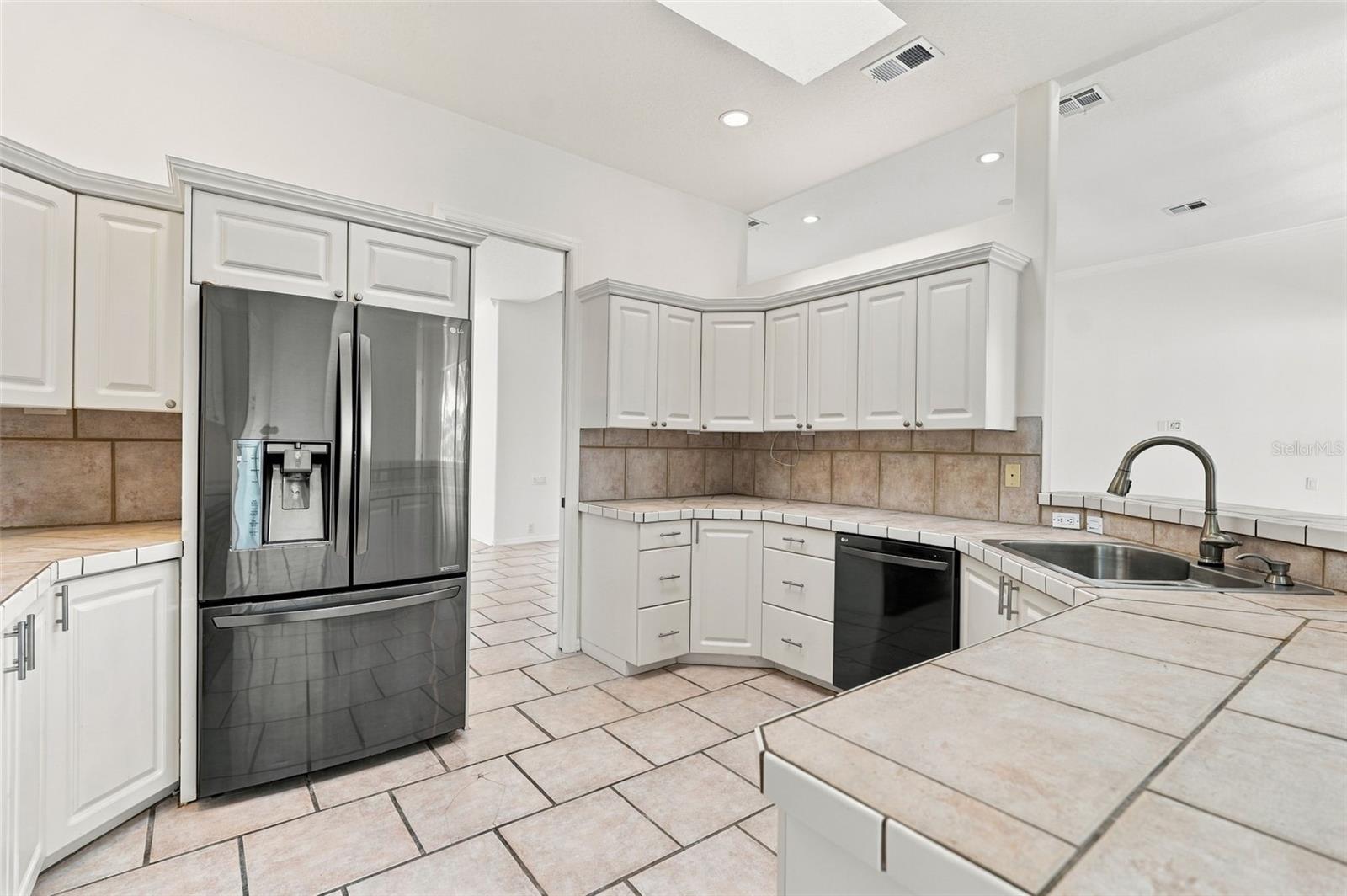349 DOLPHIN SHORES CIRCLE, Nokomis, FL 34275