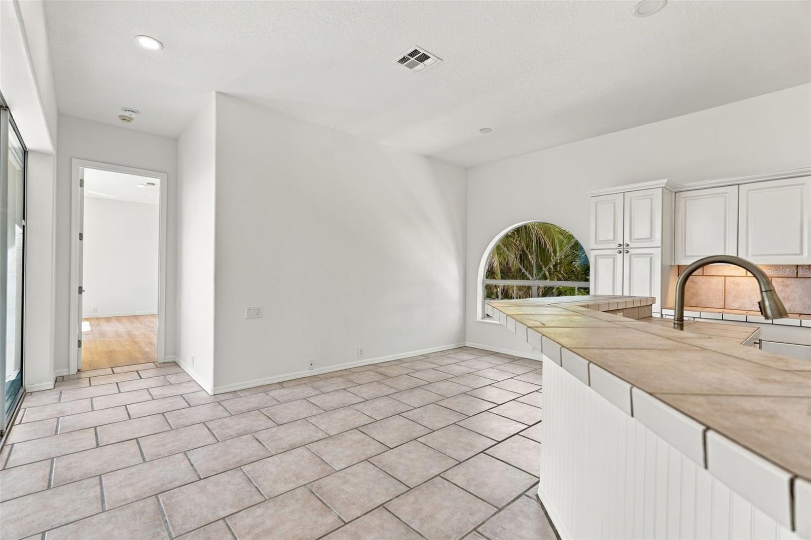 349 DOLPHIN SHORES CIRCLE, Nokomis, FL 34275