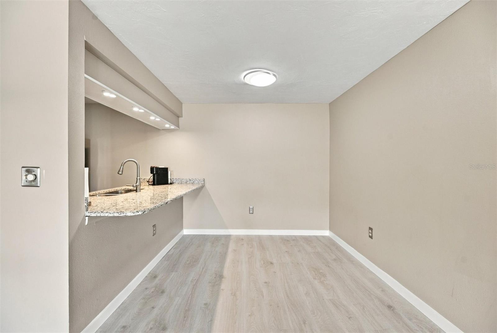 3265 BENEVA ROAD, #104, Sarasota, FL 34232 3265 BENEVA ROAD, #104, Sarasota, FL 34232