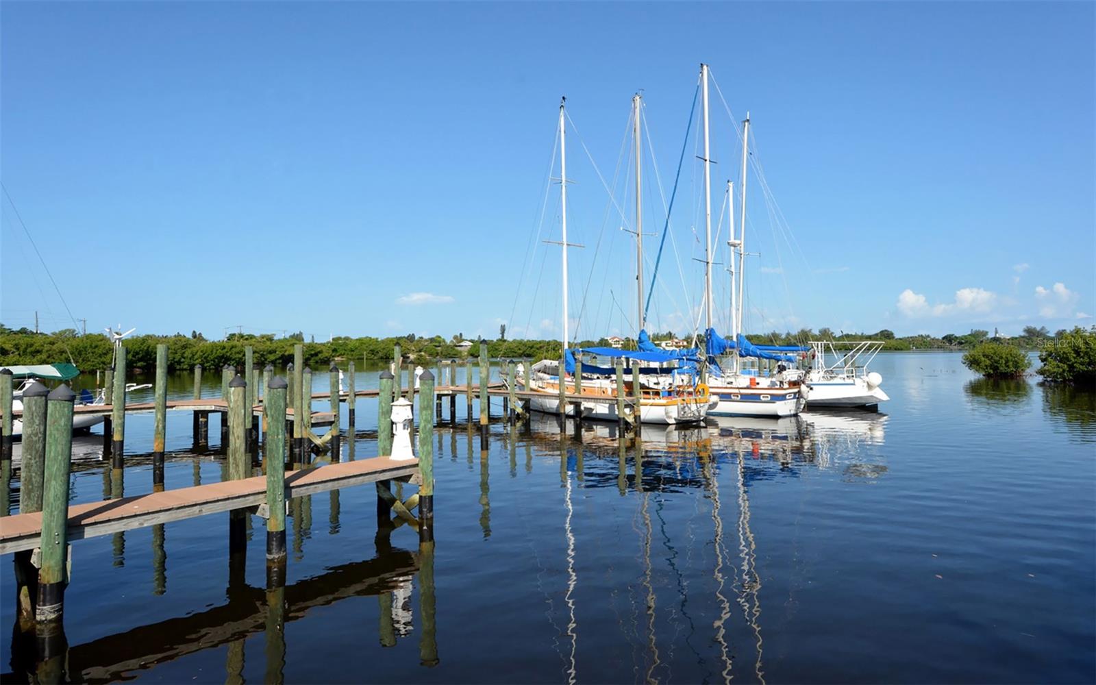 455 OAK POINT ROAD, Osprey, FL 34229