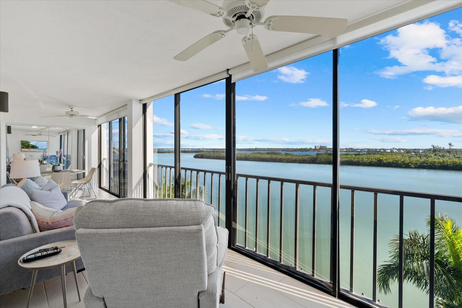 9393 MIDNIGHT PASS ROAD, #606, Sarasota, FL 34242