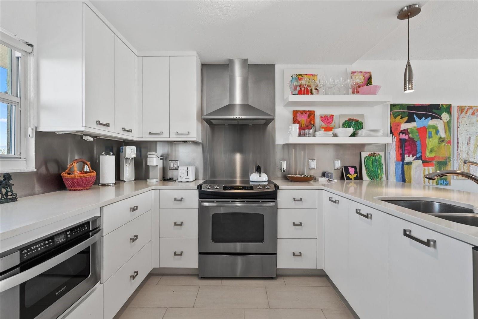 9393 MIDNIGHT PASS ROAD, #606, Sarasota, FL 34242 9393 MIDNIGHT PASS ROAD, #606, Sarasota, FL 34242