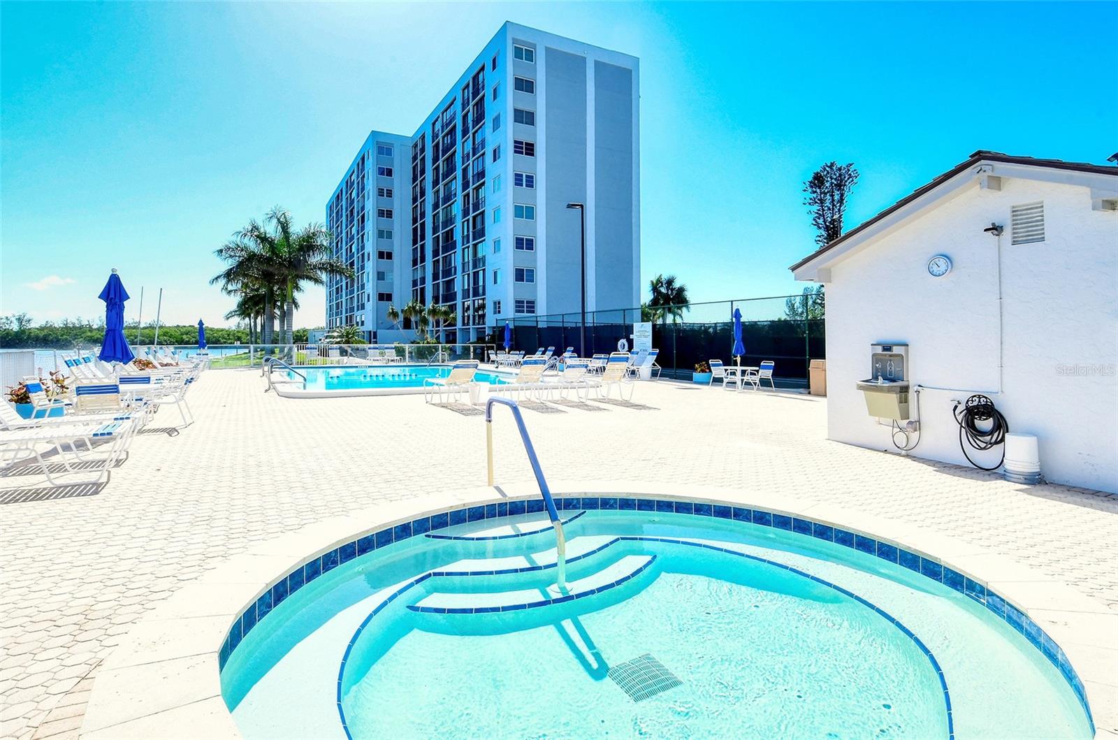 9393 MIDNIGHT PASS ROAD, #606, Sarasota, FL 34242