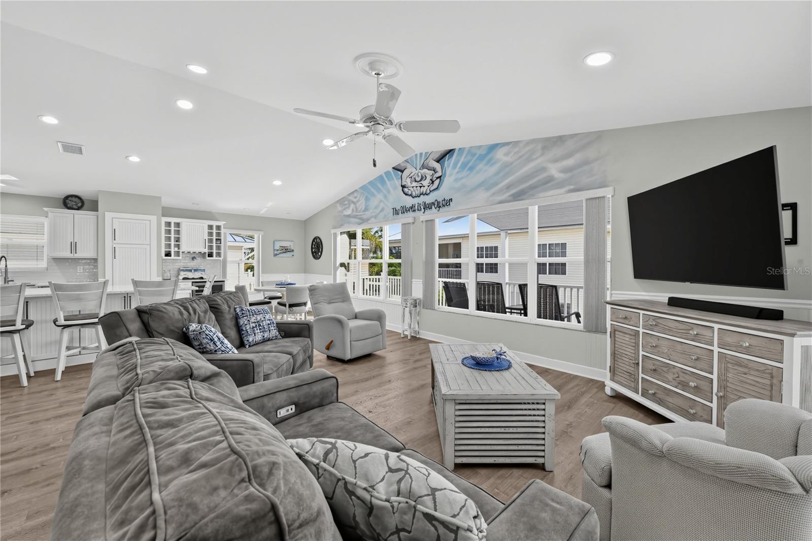 264 S HARBOR DRIVE, Holmes Beach, FL 34217 264 S HARBOR DRIVE, Holmes Beach, FL 34217