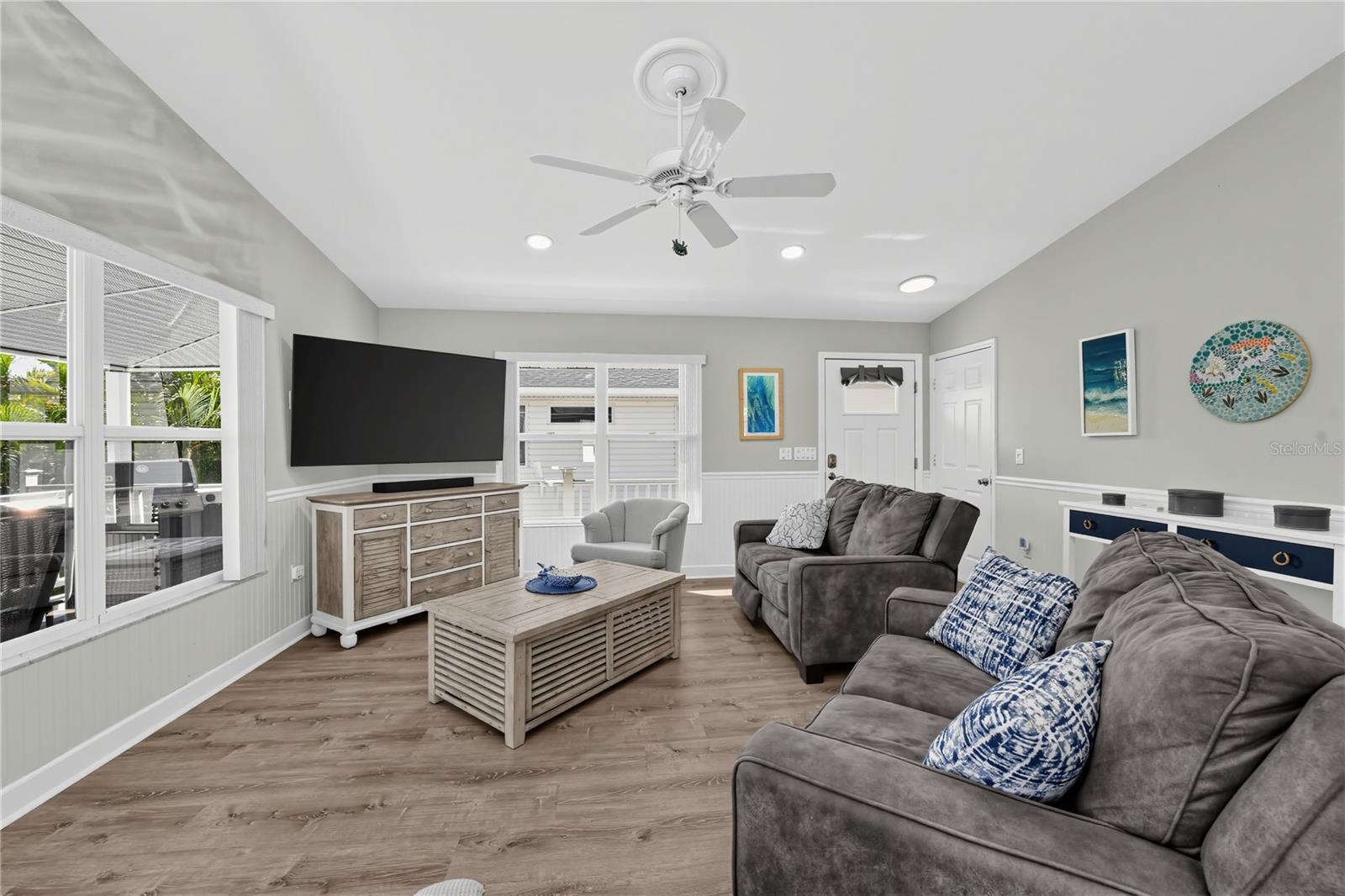 264 S HARBOR DRIVE, Holmes Beach, FL 34217 264 S HARBOR DRIVE, Holmes Beach, FL 34217