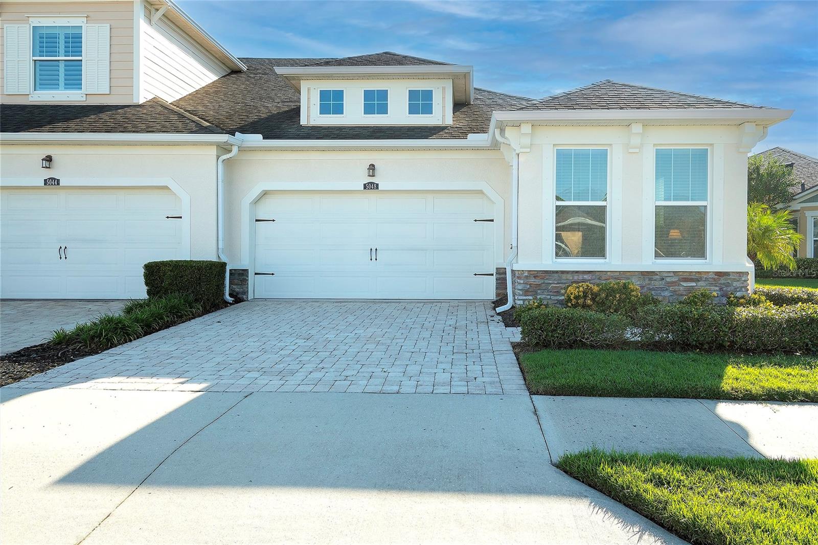 Attached villa, meticulously maintained.