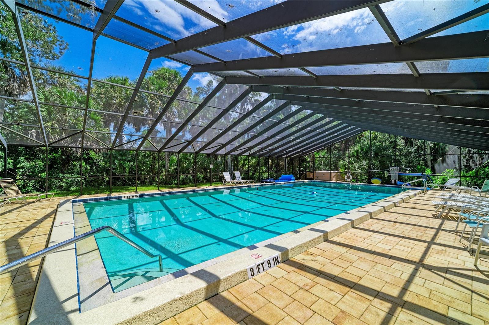 Community pool