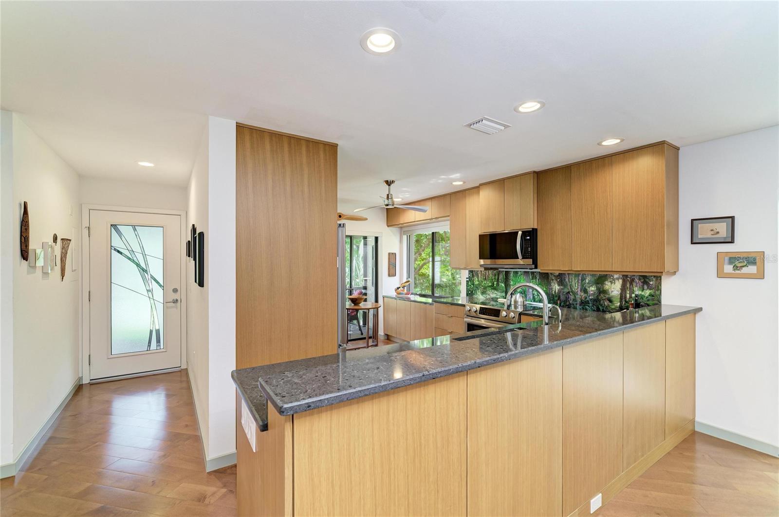 Entryway & kitchen