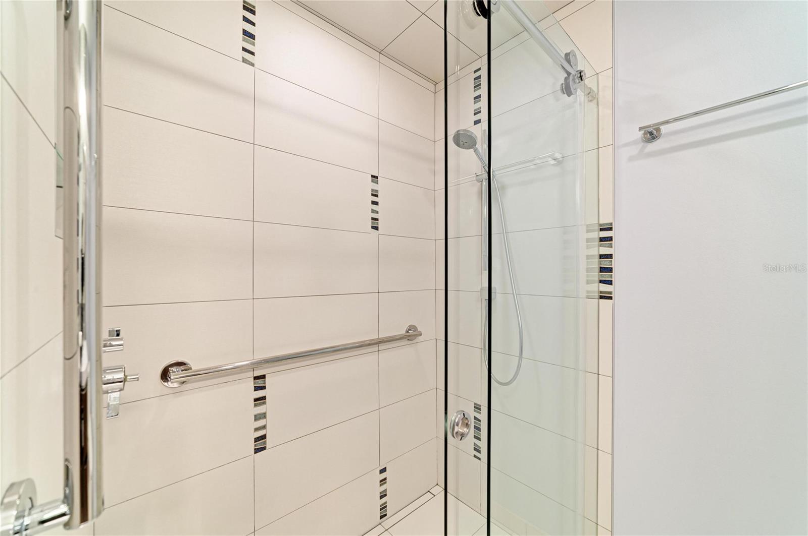 2403 ARBORETUM CIRCLE, #29, Sarasota, FL 34232