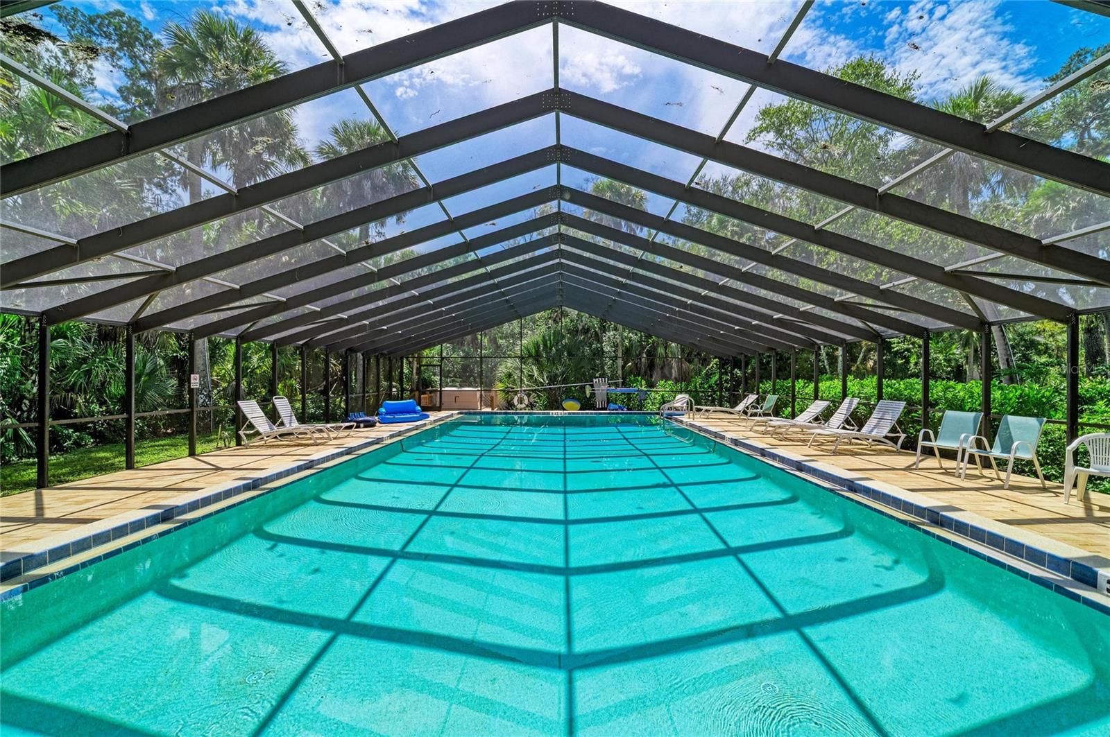 2403 ARBORETUM CIRCLE, #29, Sarasota, FL 34232