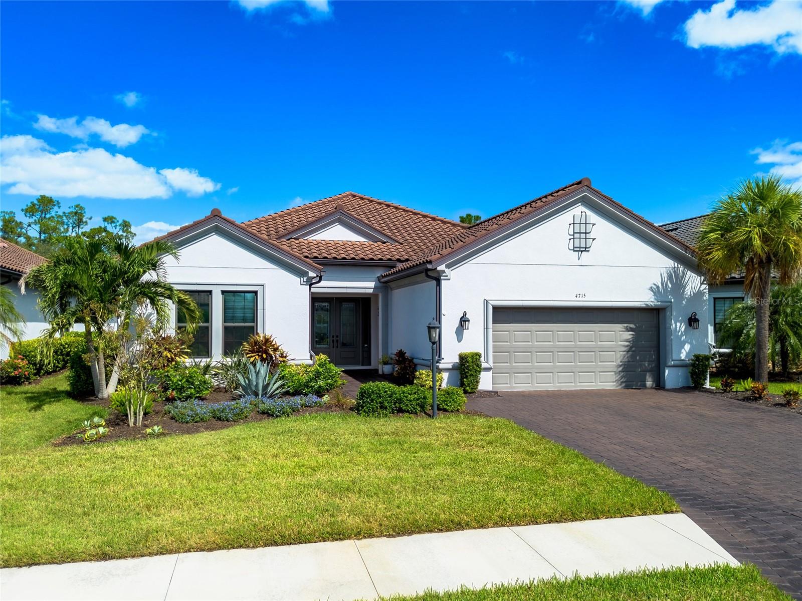 4715 TRENTO PLACE, Bradenton, FL 34211 4715 TRENTO PLACE, Bradenton, FL 34211