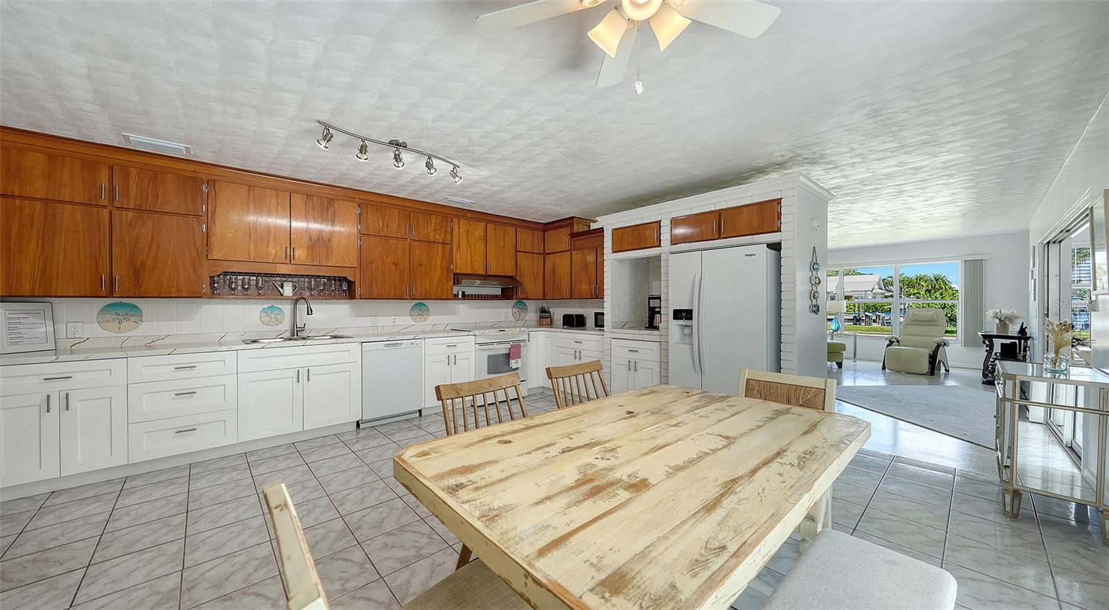 Kitchen Apt A