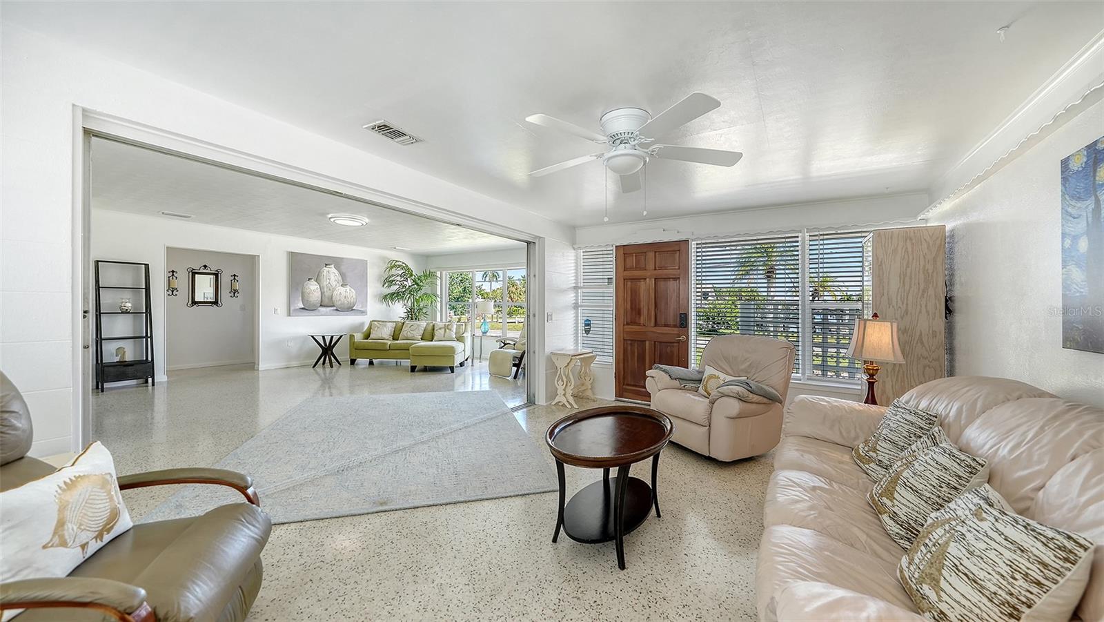 Florida room and Living room Apt A