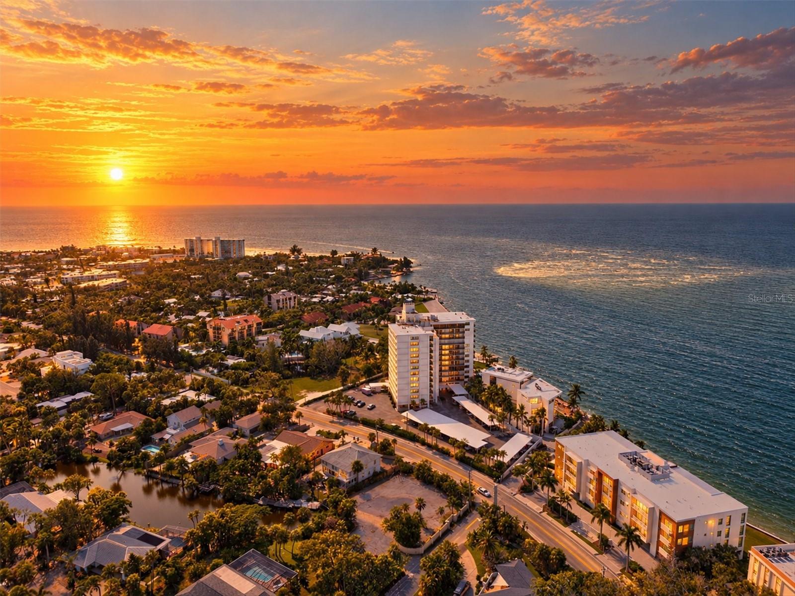 4805 OCEAN BOULEVARD, Sarasota, FL 34242