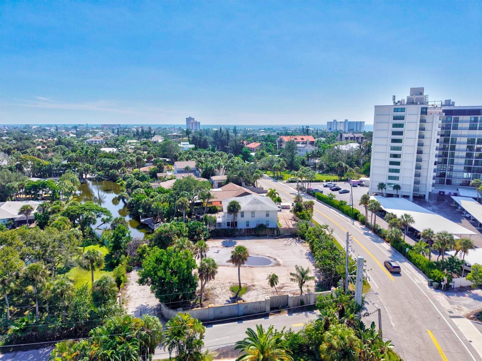 4805 OCEAN BOULEVARD, Sarasota, FL 34242