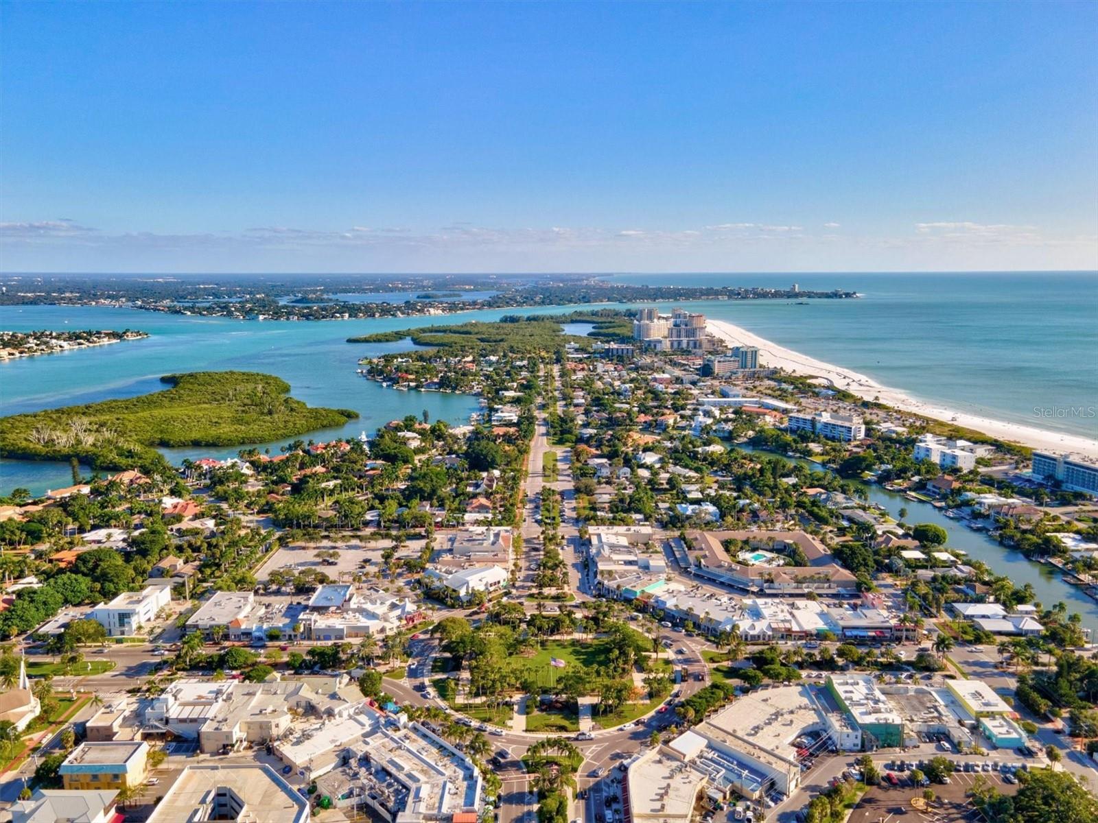 4805 OCEAN BOULEVARD, Sarasota, FL 34242