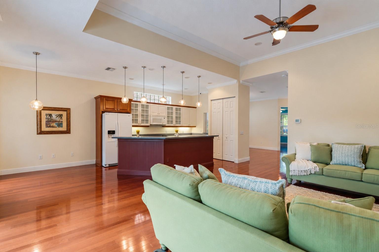 192 TALL TREES COURT, Sarasota, FL 34232