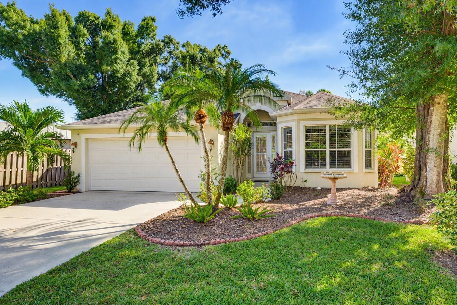 192 TALL TREES COURT, Sarasota, FL 34232 192 TALL TREES COURT, Sarasota, FL 34232