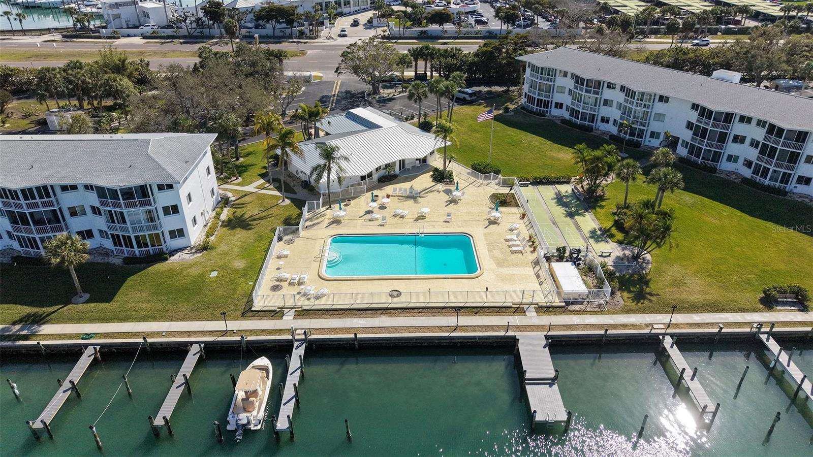771 JOHN RINGLING BOULEVARD, #5, Sarasota, FL 34236