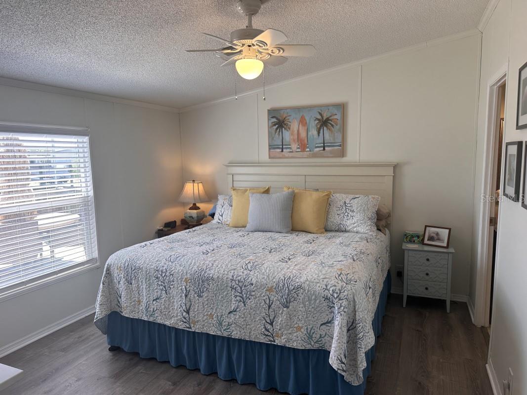 122 W SAINT ANNES CIRCLE, Apollo Beach, FL 33572