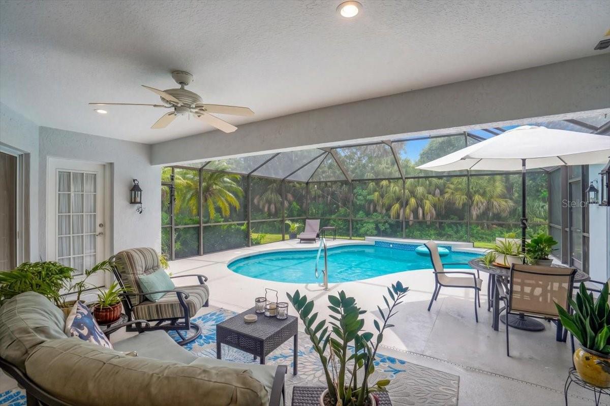 Pool/Deck Pool/Deck