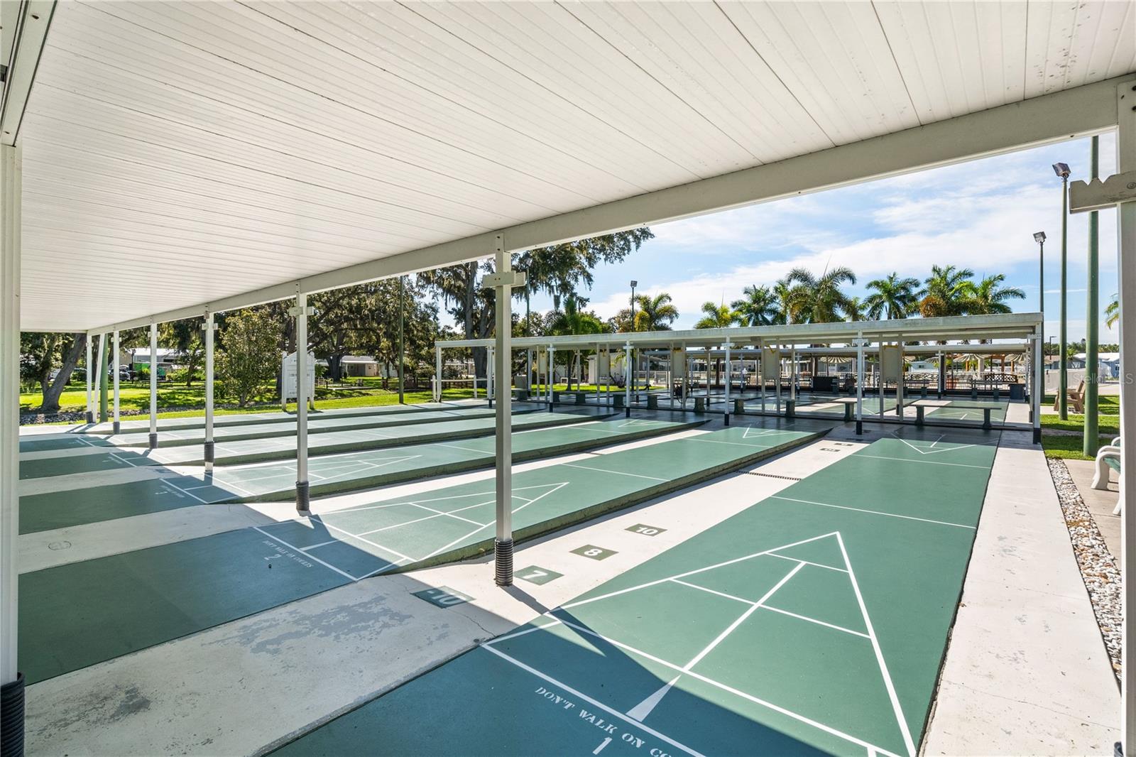 3329 OVERCUP OAK TERRACE, Sarasota, FL 34237