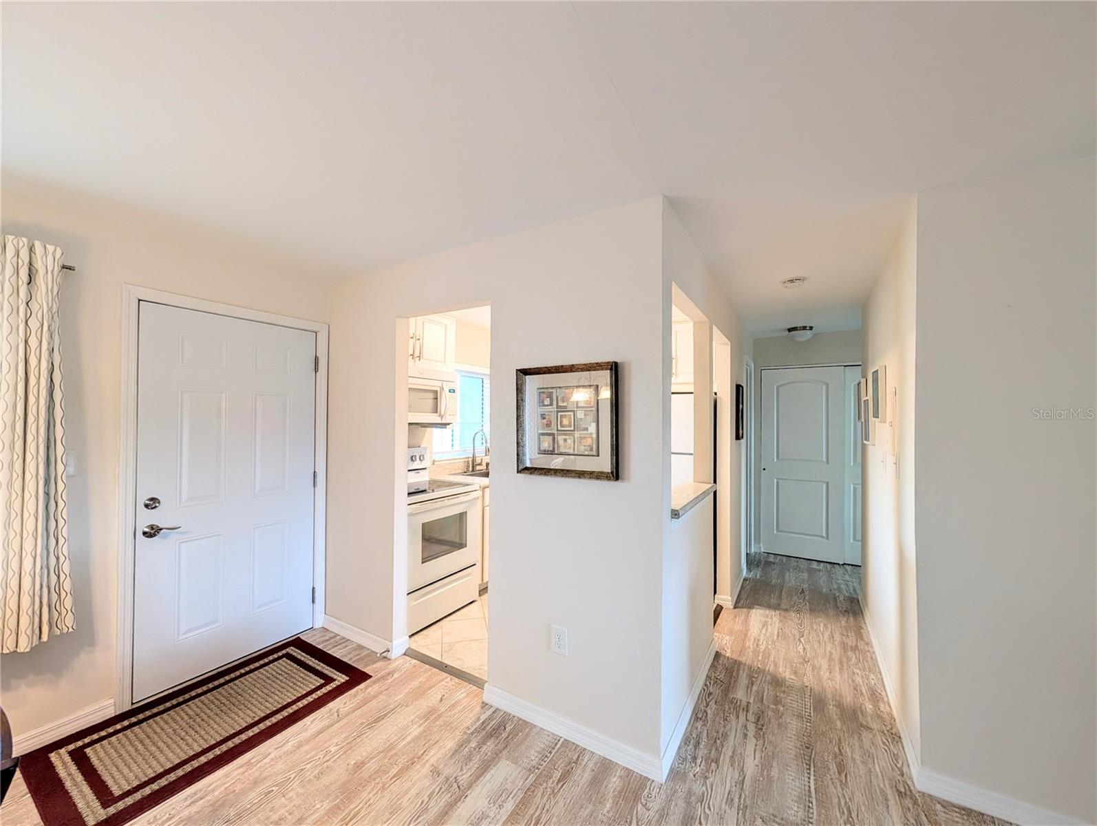 5949 EASY STREET, #I36, Bradenton, FL 34207