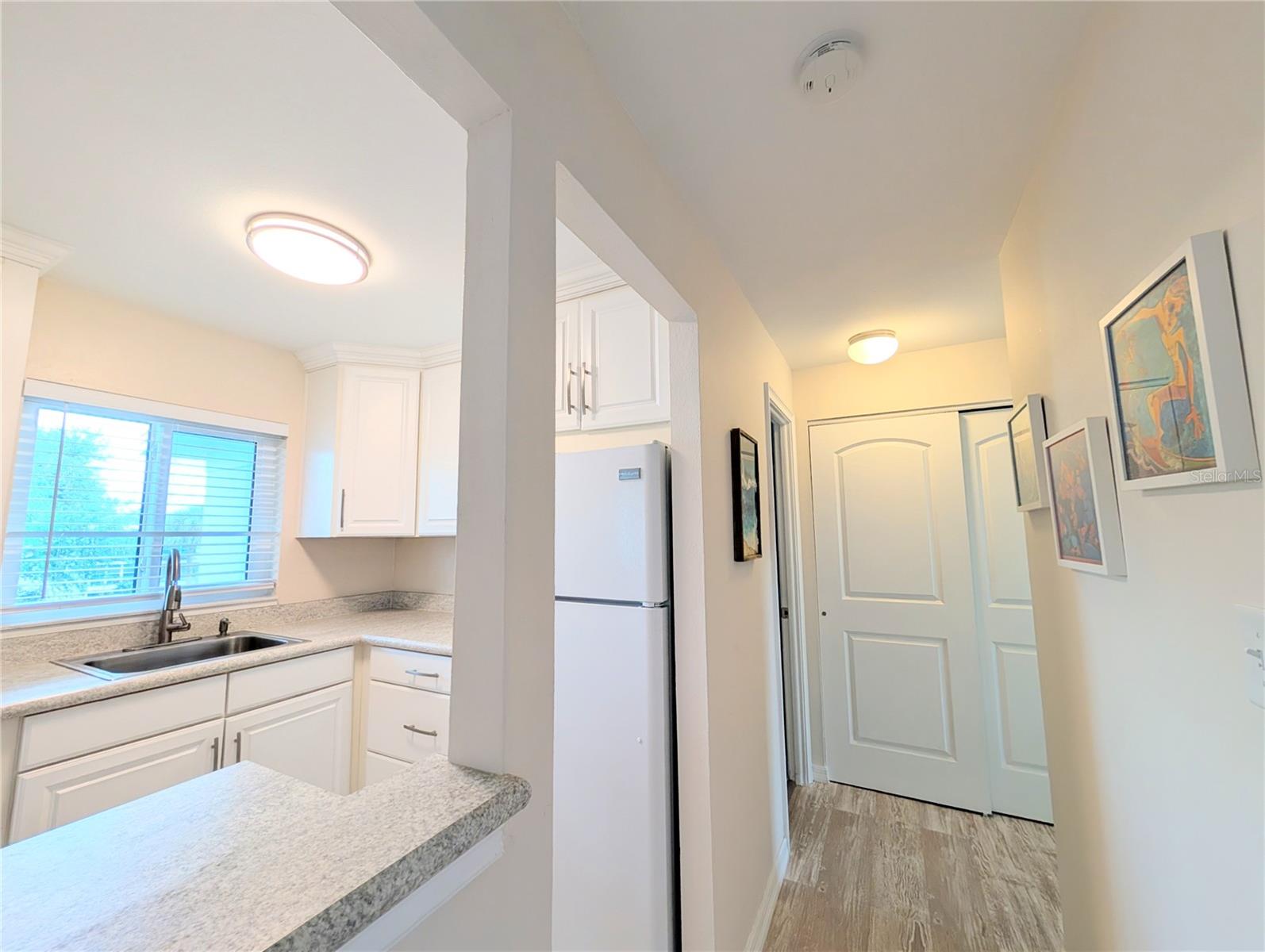 5949 EASY STREET, #I36, Bradenton, FL 34207