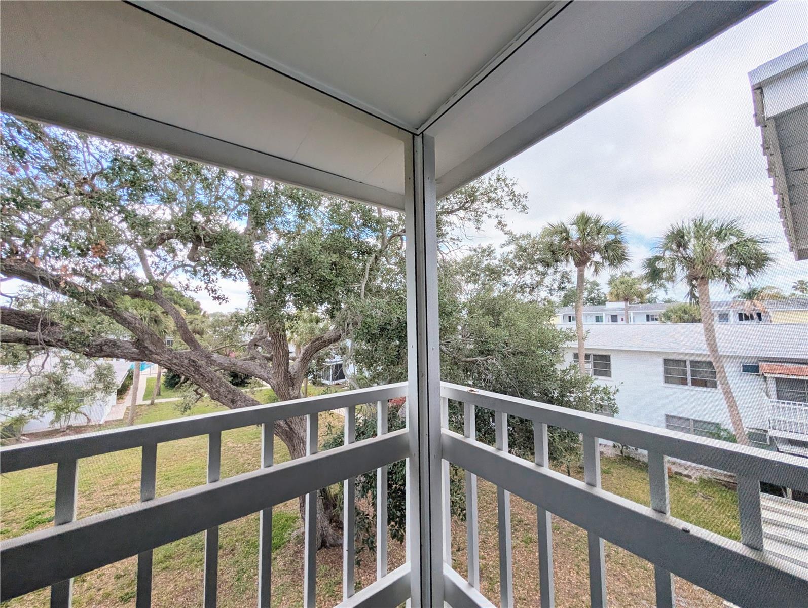 5949 EASY STREET, #I36, Bradenton, FL 34207