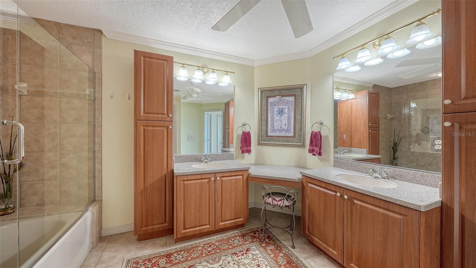 4533 BAY CLUB DRIVE, #11, Bradenton, FL 34210