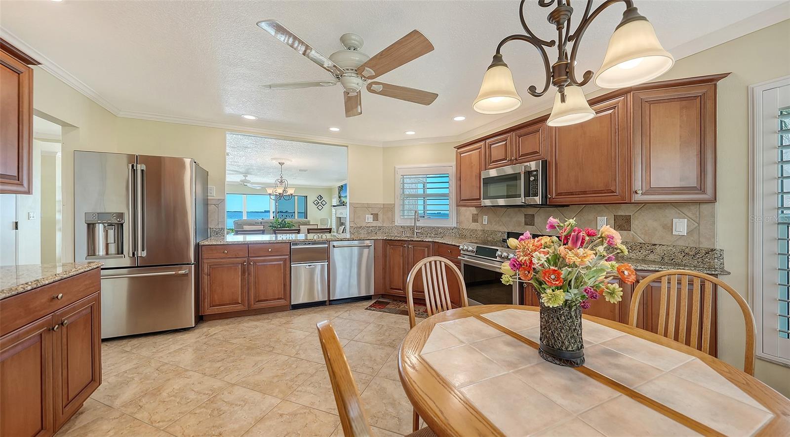 4533 BAY CLUB DRIVE, #11, Bradenton, FL 34210
