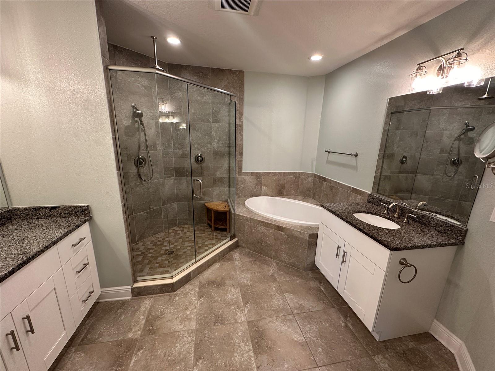 3431 79TH STREET CIRCLE W, #202, Bradenton, FL 34209