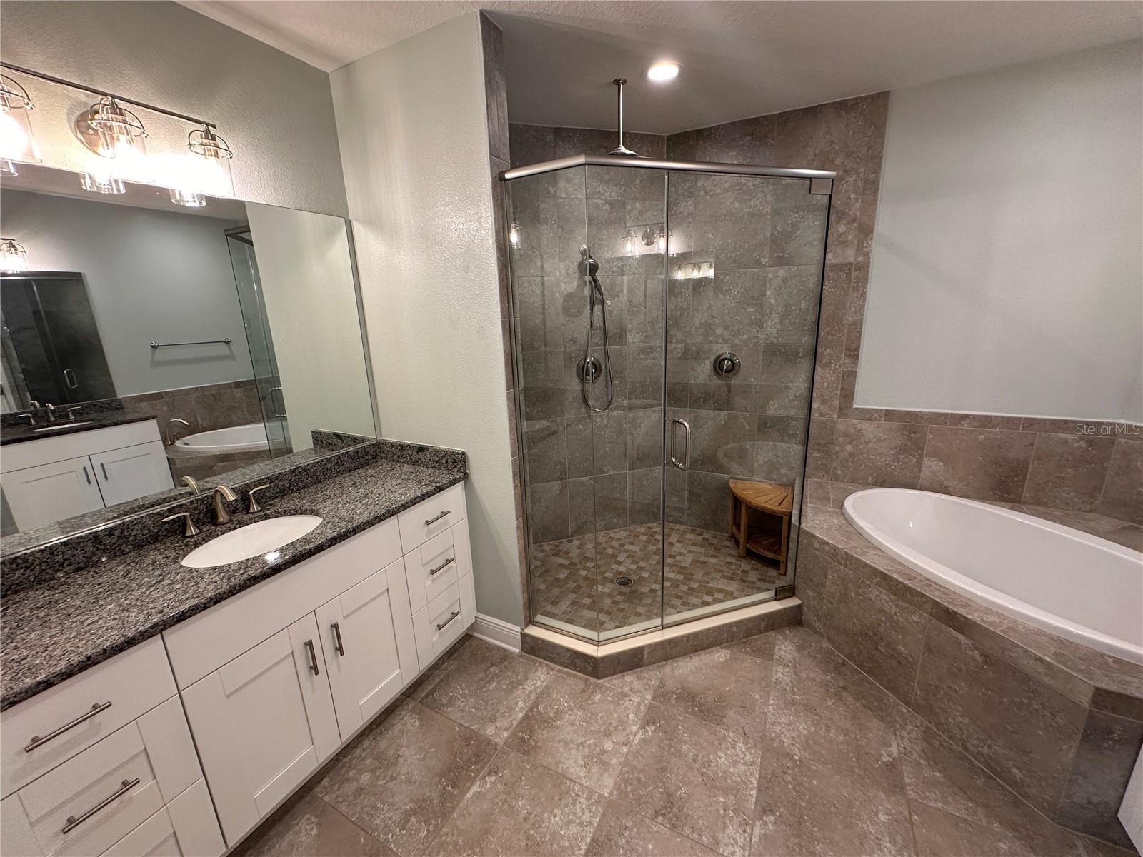 3431 79TH STREET CIRCLE W, #202, Bradenton, FL 34209