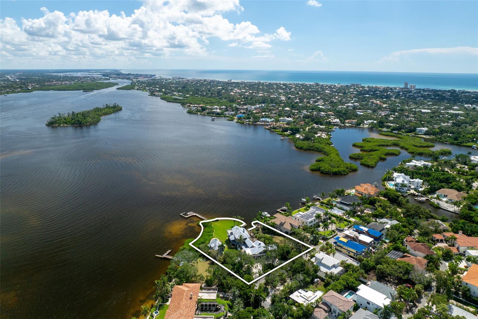 4196 ROBERTS POINT CIRCLE, Sarasota, FL 34242