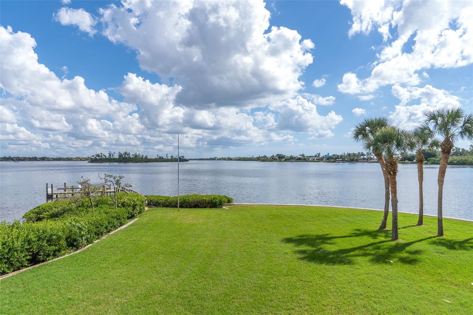 4196 ROBERTS POINT CIRCLE, Sarasota, FL 34242