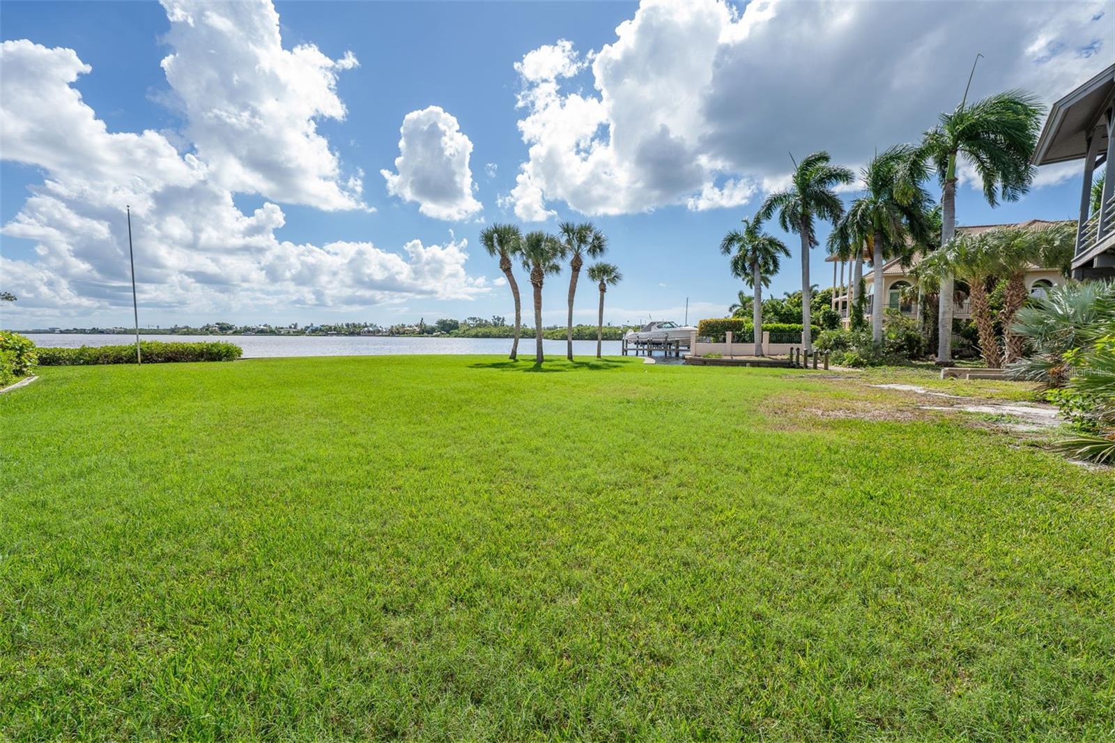 4196 ROBERTS POINT CIRCLE, Sarasota, FL 34242