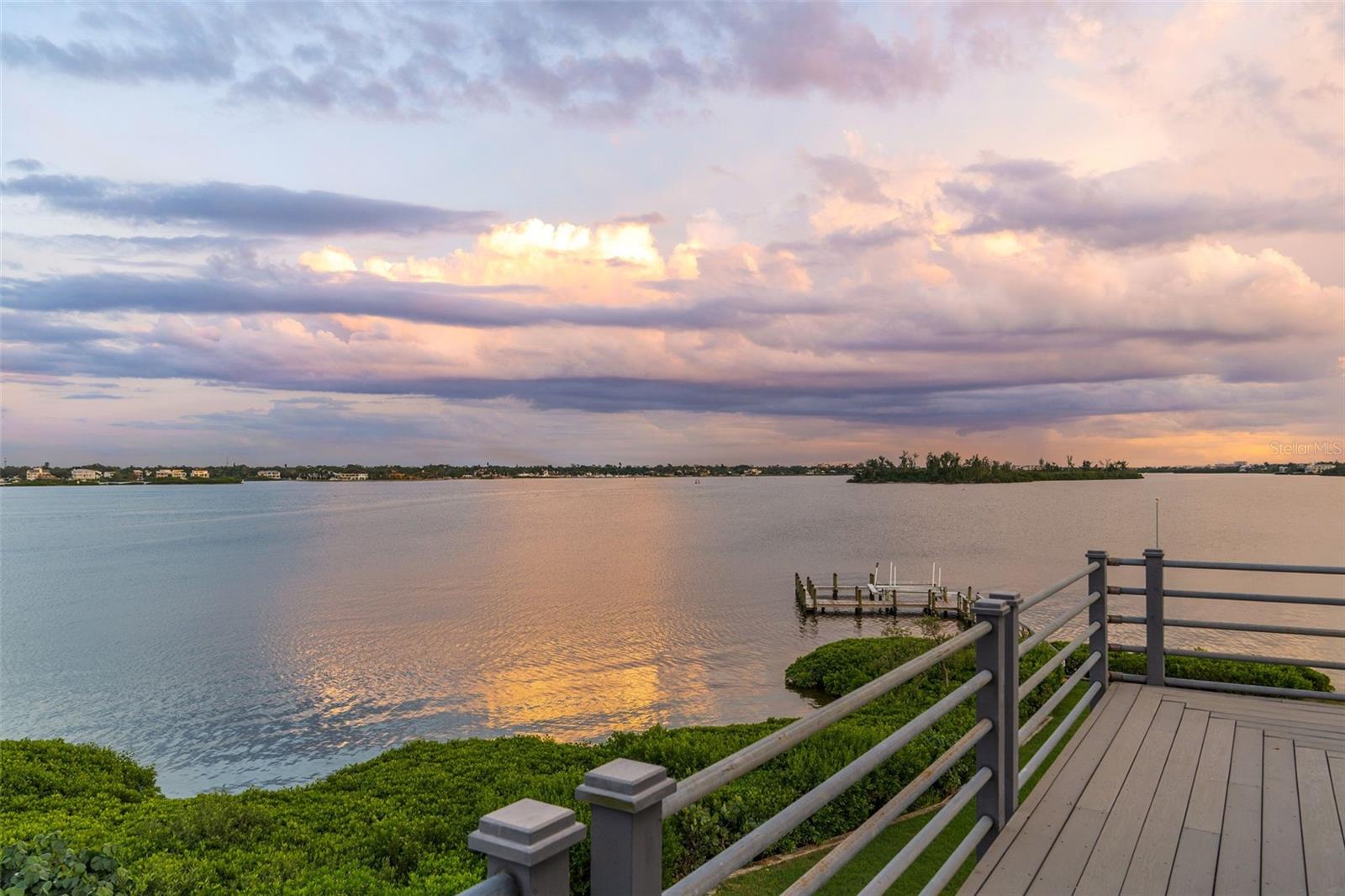 4196 ROBERTS POINT CIRCLE, Sarasota, FL 34242