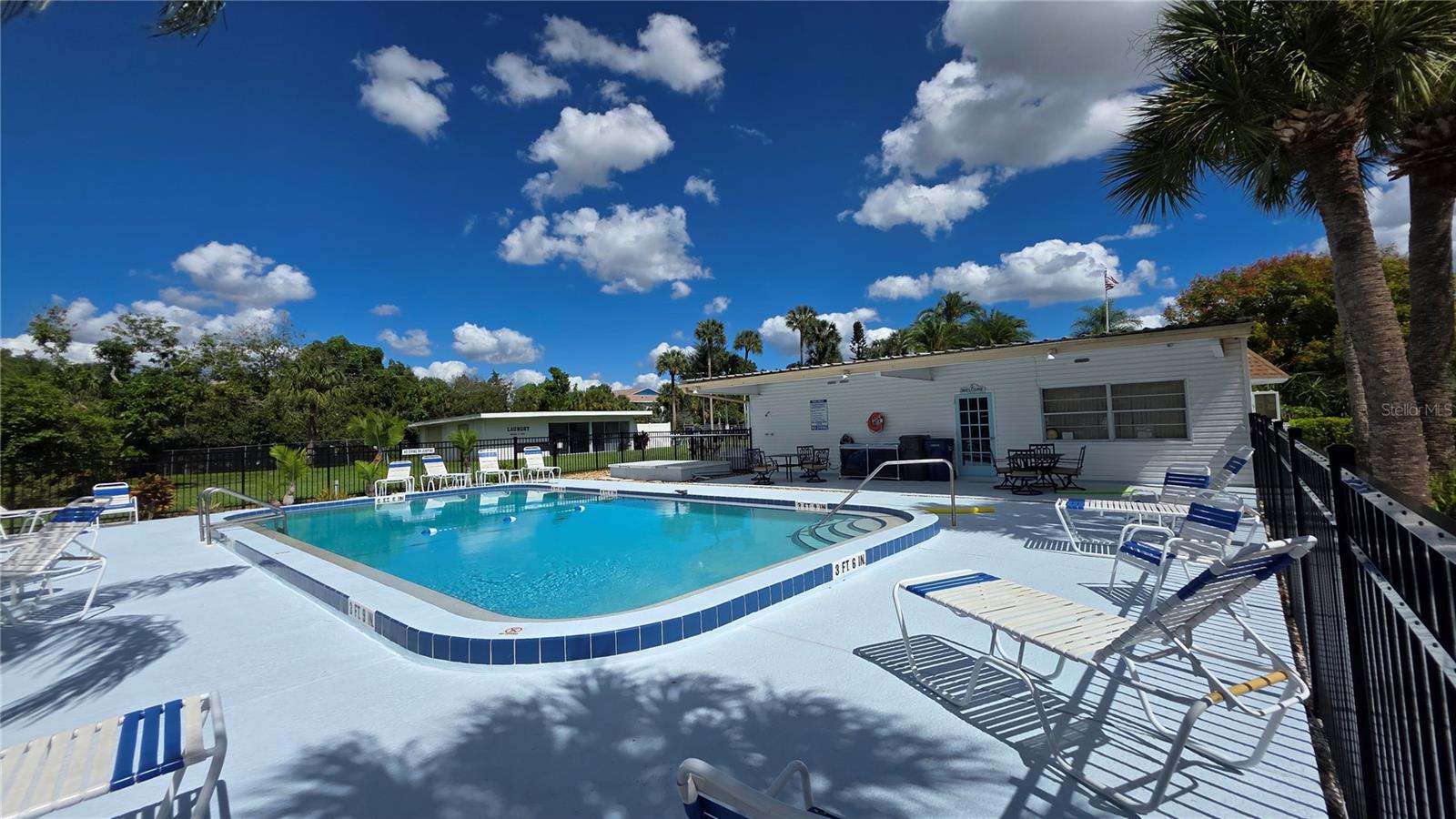 2711 51ST AVENUE W, #2711, Bradenton, FL 34207