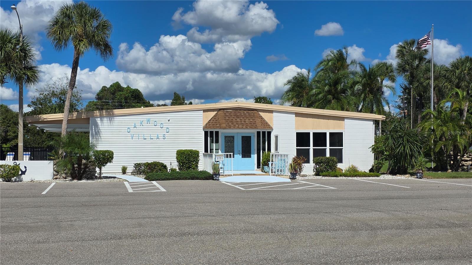 2711 51ST AVENUE W, #2711, Bradenton, FL 34207