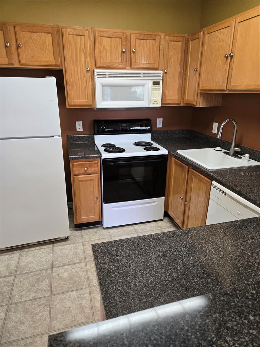 4802 51 STREET W, #1212, Bradenton, FL 34210