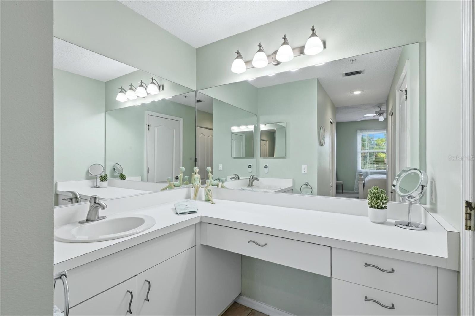 8750 OLDE HICKORY AVENUE, #9209, Sarasota, FL 34238