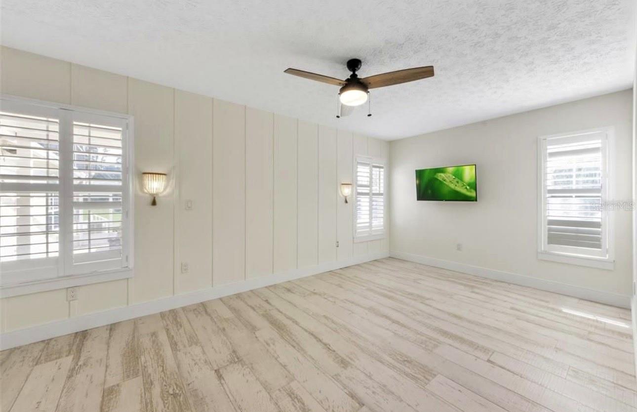 3705 65TH STREET E, Bradenton, FL 34208