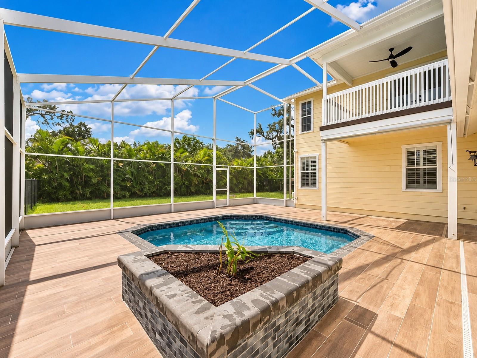 3705 65TH STREET E, Bradenton, FL 34208