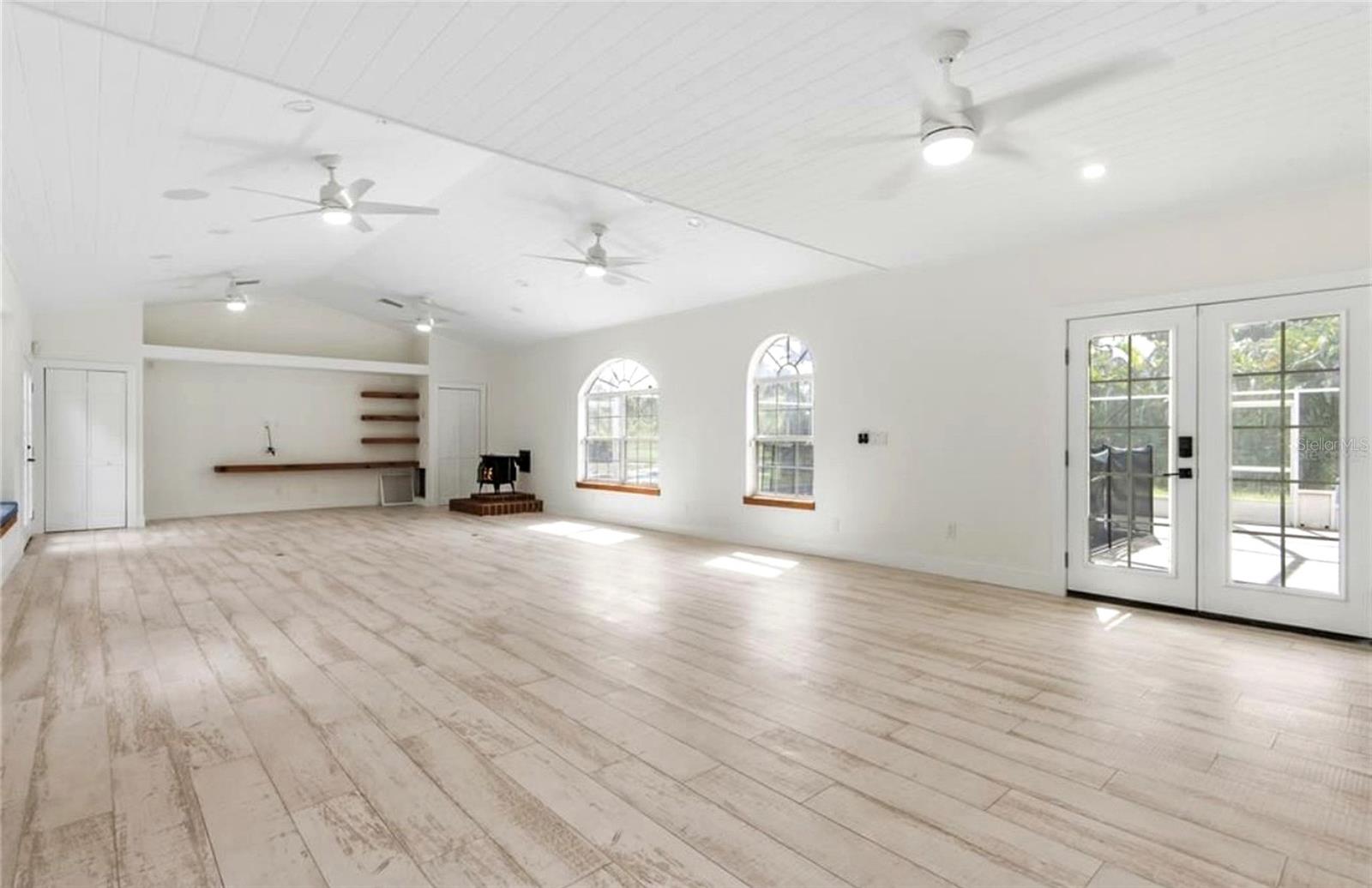 3705 65TH STREET E, Bradenton, FL 34208