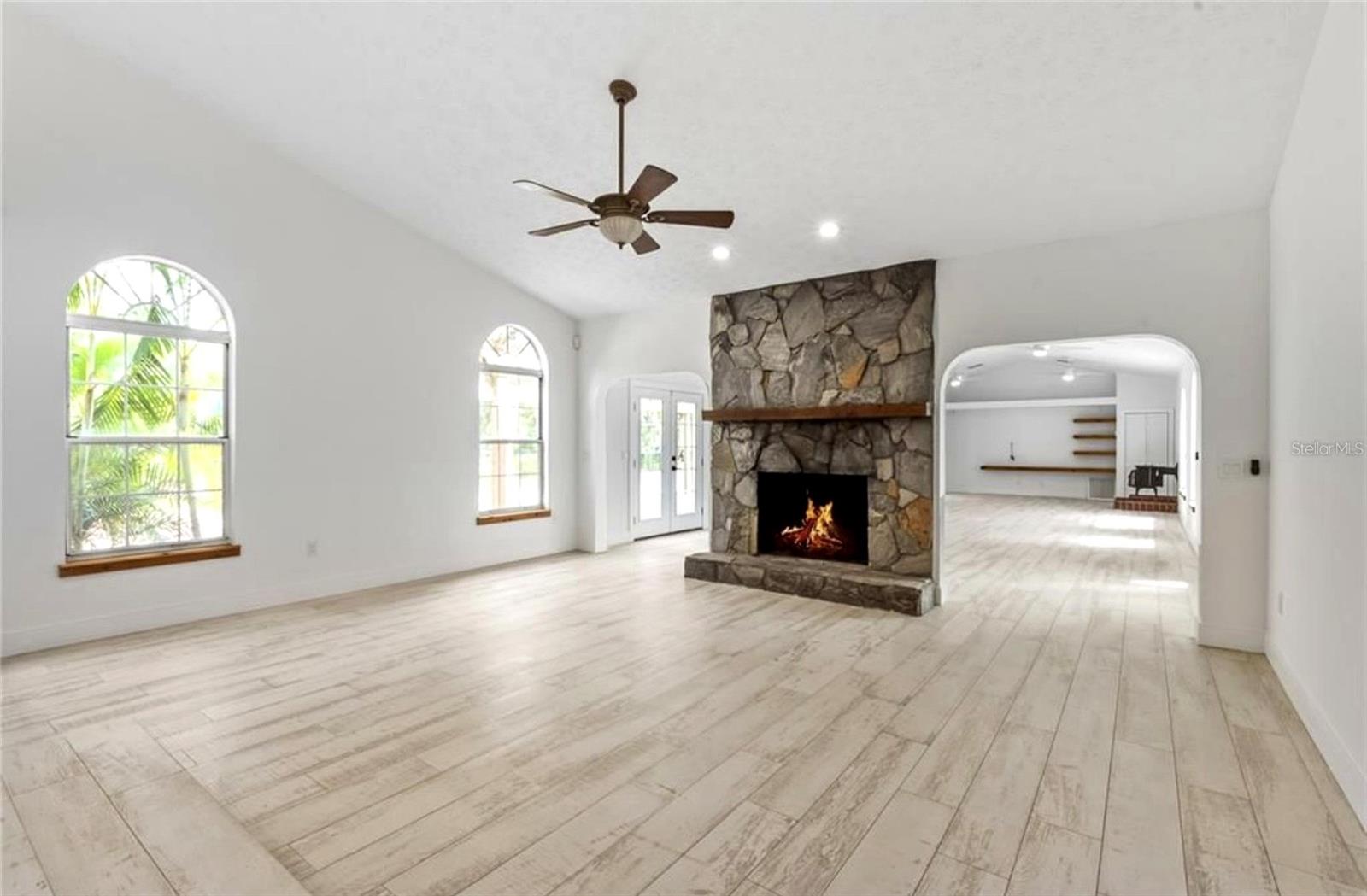 3705 65TH STREET E, Bradenton, FL 34208