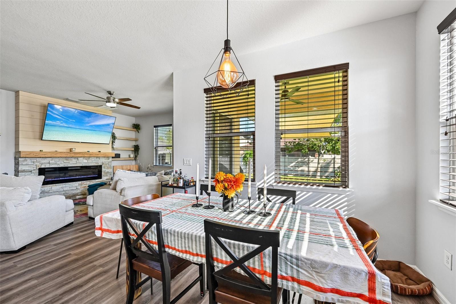 11103 SPRING POINT CIRCLE, Riverview, FL 33579 11103 SPRING POINT CIRCLE, Riverview, FL 33579